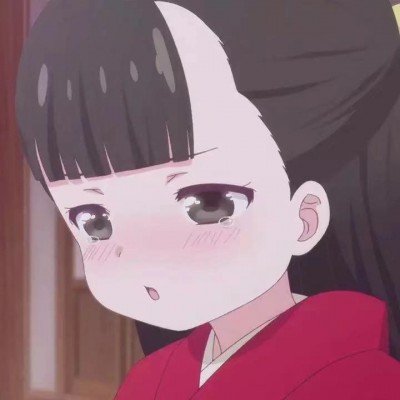 警方回应泼水节多人向车内喷水